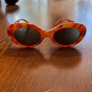 Light brown tortoiseshell sunglasses